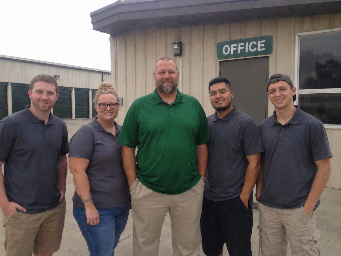 Pest control professionals in Largo, FL